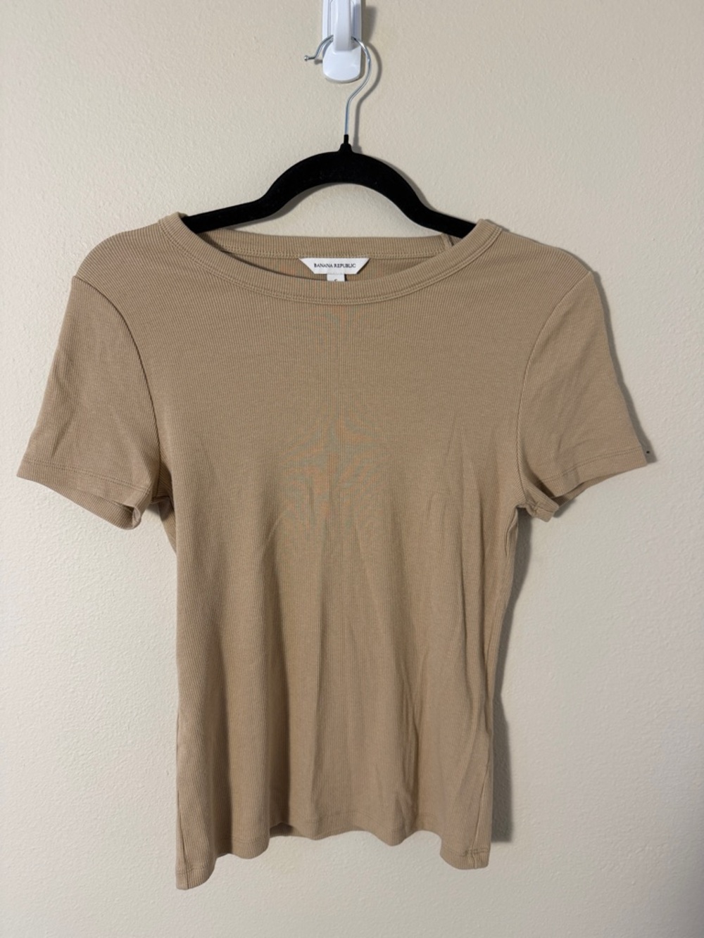 Banana Republic Ribbed Knit Beige Taupe Short Sleeve Stretch Crew Tee Top Size S